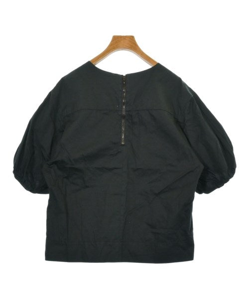 ebure เสื้อสตรี