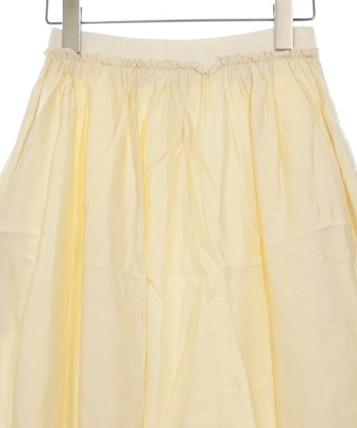 ebure กระโปรงยาวถึงเข่า