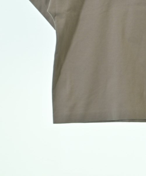 ebure เสื้อยืด/เสื้อท็อปส์