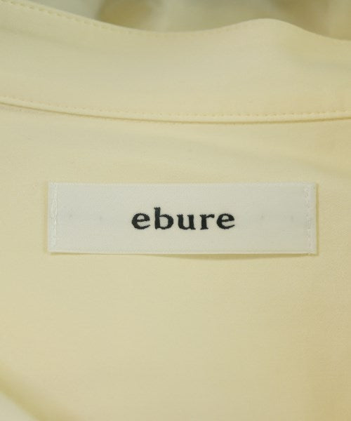 ebure เสื้อสตรี