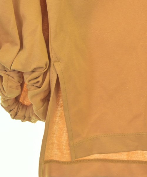 ebure เสื้อยืด/เสื้อท็อปส์