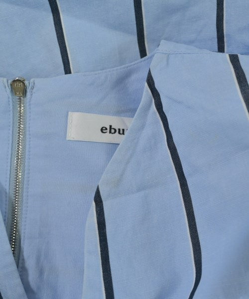 ebure เสื้อสตรี