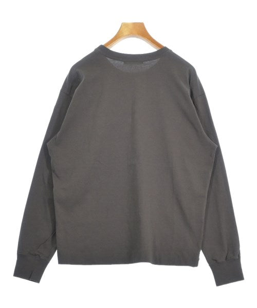ebure เสื้อยืด/เสื้อท็อปส์