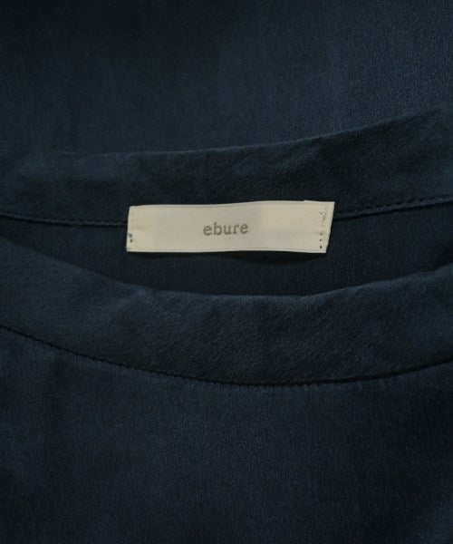 ebure เสื้อสตรี