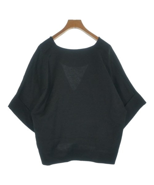 ebure เสื้อสตรี
