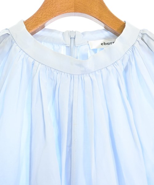 ebure เสื้อสตรี