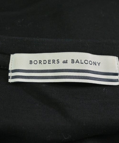 BORDERS at BALCONY เสื้อยืด/เสื้อท็อปส์