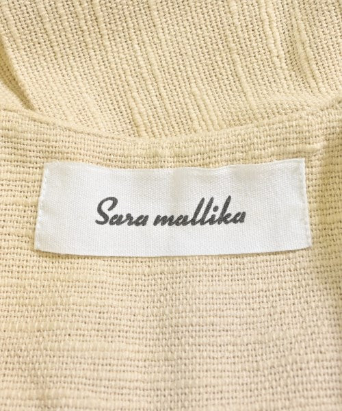 Sara mallika เสื้อกั๊ก