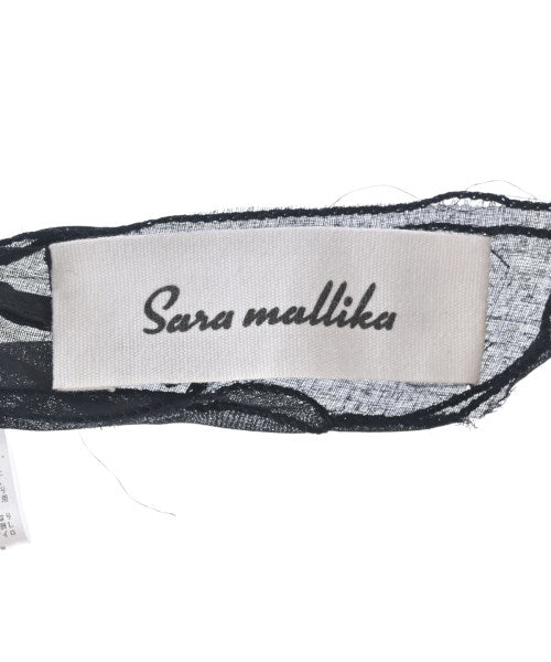 Sara mallika ผ้าพันคอ