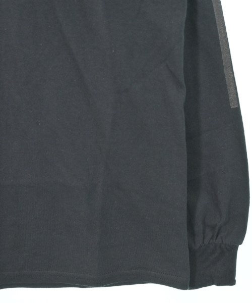 TOGA VIRILIS เสื้อยืด/เสื้อท็อปส์