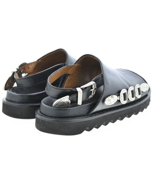 TOGA VIRILIS รองเท้าแตะ