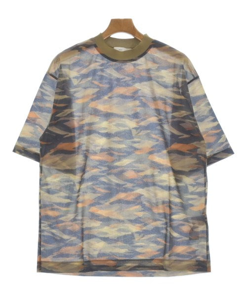TOGA VIRILIS เสื้อยืด/เสื้อท็อปส์
