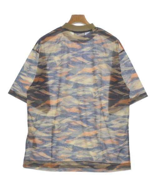 TOGA VIRILIS เสื้อยืด/เสื้อท็อปส์