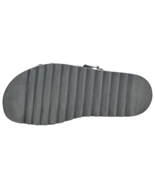 TOGA VIRILIS รองเท้าแตะ