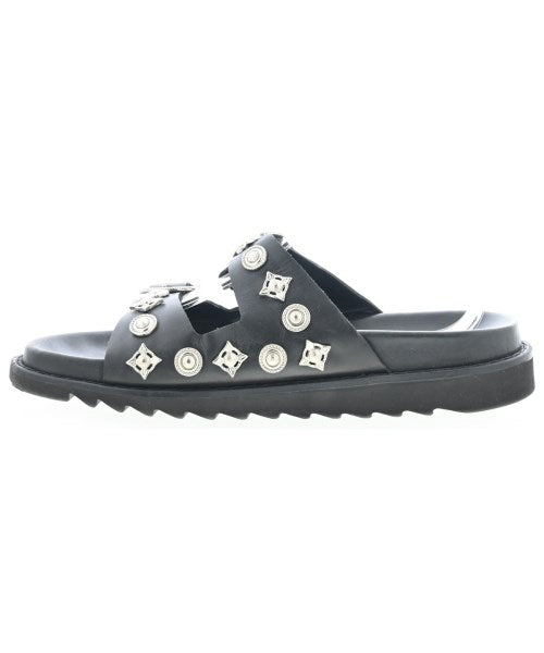 TOGA VIRILIS รองเท้าแตะ