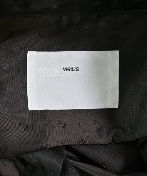 TOGA VIRILIS เสื้อลำลอง