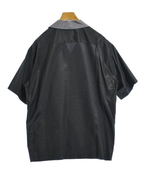 TOGA VIRILIS เสื้อลำลอง