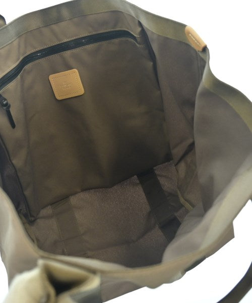 STANDARD SUPPLY กระเป๋าถือขนาดใหญ่