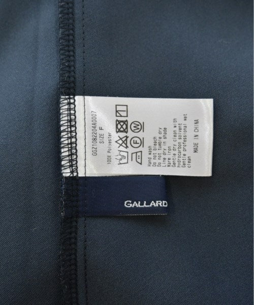 GALLARDAGALANTE NAVY เสื้อลำลอง