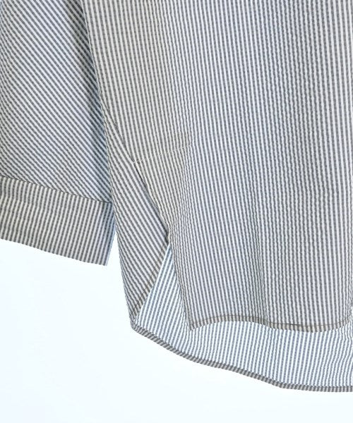 GALLARDAGALANTE NAVY เสื้อลำลอง