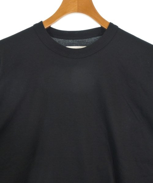 MARKAWARE เสื้อยืด/เสื้อท็อปส์