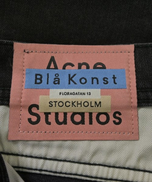 Bla Konst ยีนส์
