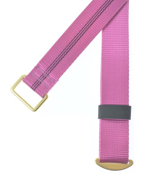 Bla Konst เข็มขัด