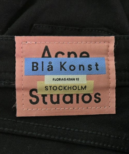 Bla Konst ยีนส์