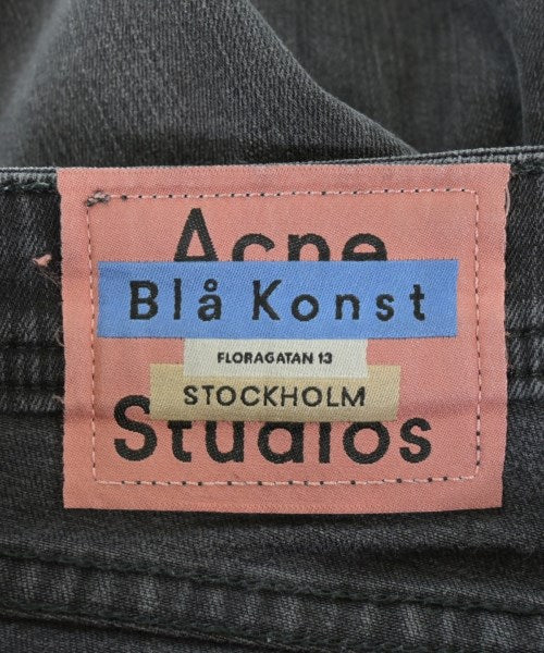 Bla Konst ยีนส์