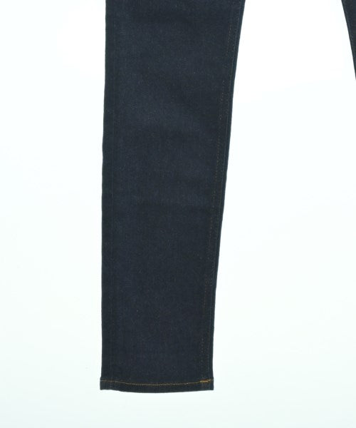 Bla Konst ยีนส์