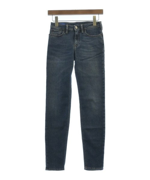 Bla Konst ยีนส์