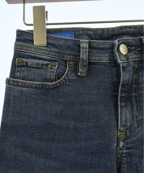 Bla Konst ยีนส์