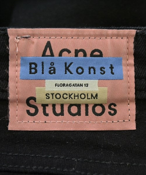 Bla Konst ยีนส์