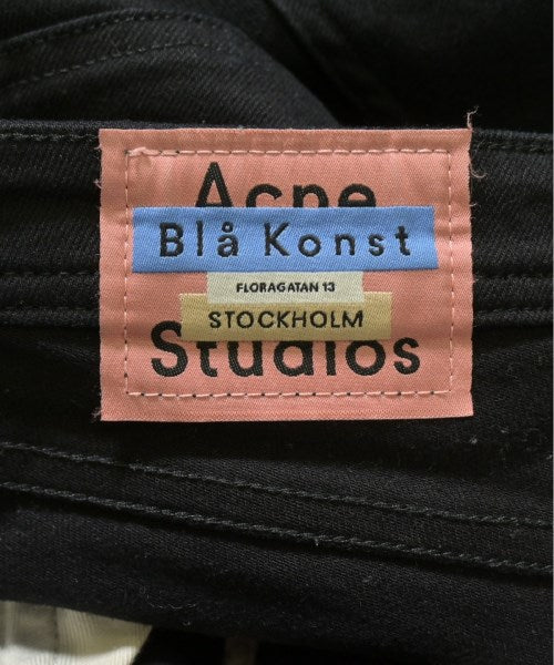 Bla Konst ยีนส์