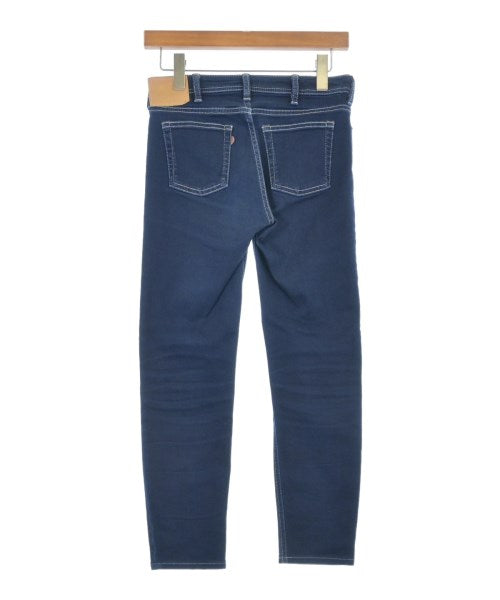 Bla Konst ยีนส์