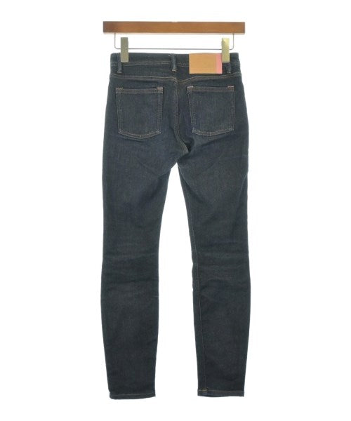 Bla Konst ยีนส์