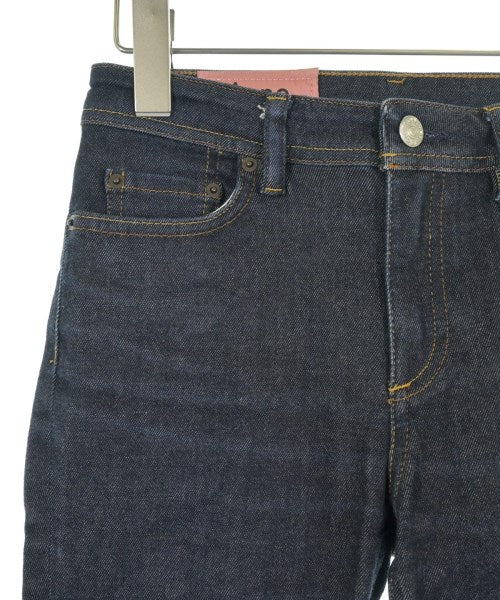 Bla Konst ยีนส์