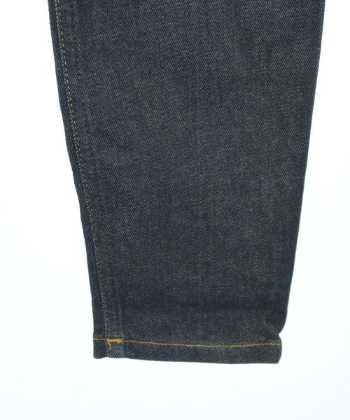 Bla Konst ยีนส์