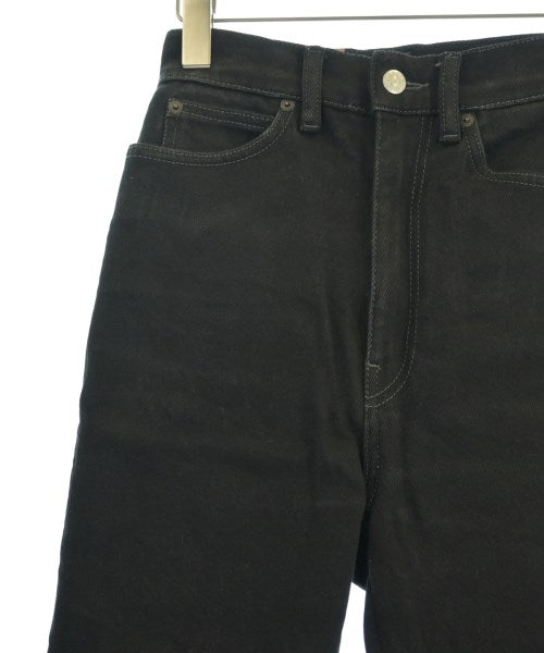 Bla Konst ยีนส์