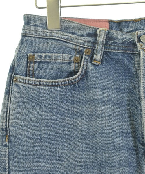 Bla Konst ยีนส์