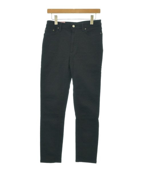 Bla Konst ยีนส์