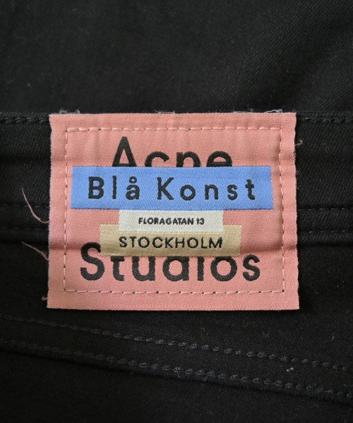 Bla Konst ยีนส์