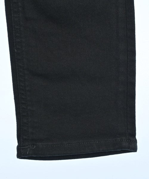 Bla Konst ยีนส์