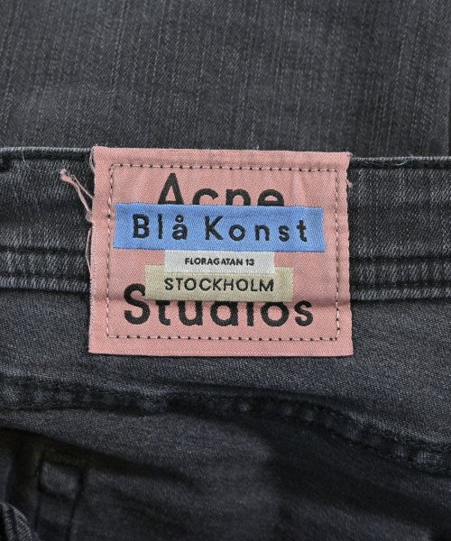 Bla Konst ยีนส์