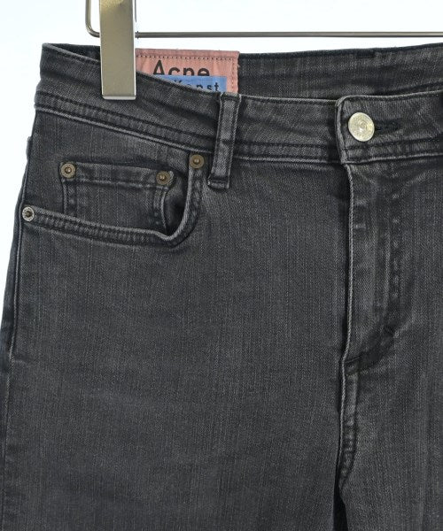 Bla Konst ยีนส์