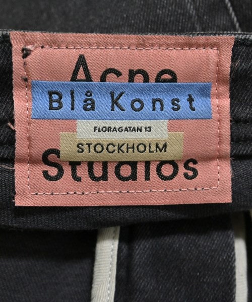 Bla Konst ยีนส์