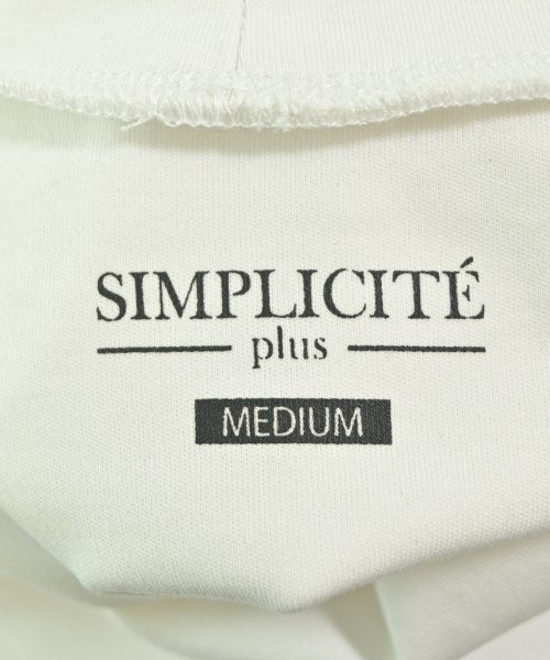 Simplicite plus เสื้อยืด/เสื้อท็อปส์