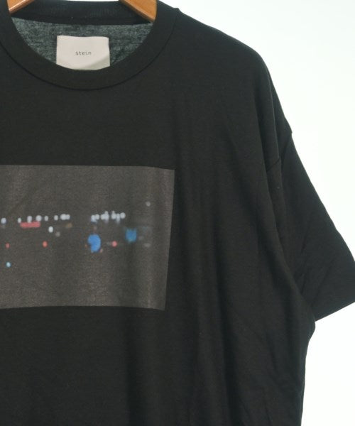 stein เสื้อยืด/เสื้อท็อปส์