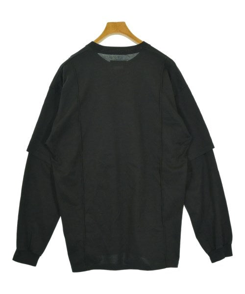 stein เสื้อยืด/เสื้อท็อปส์