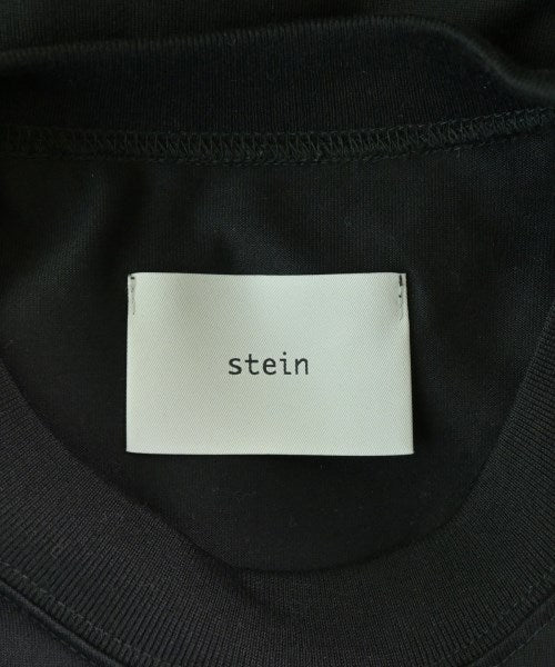 stein เสื้อยืด/เสื้อท็อปส์